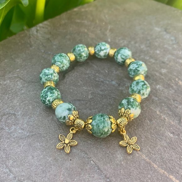 Green spot jasper beads stretch gemstone bracelet - Picture 3 of 3